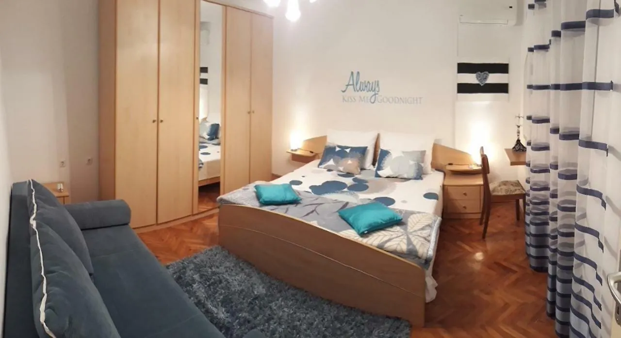 Holiday Home Dioniza Vodnjan